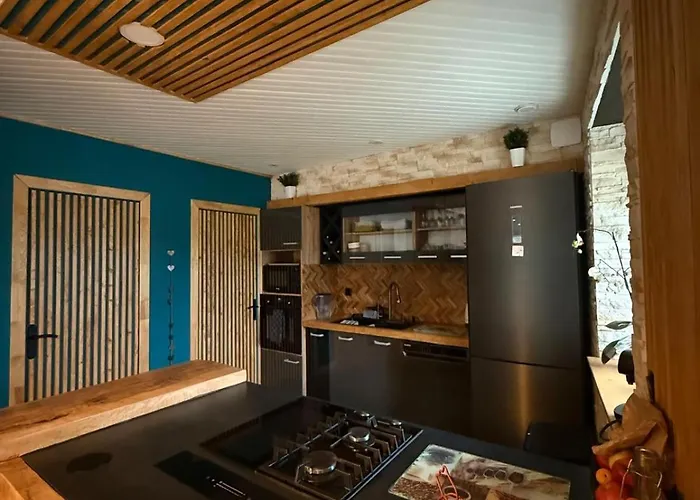 Cosy Maison Familiales Vila