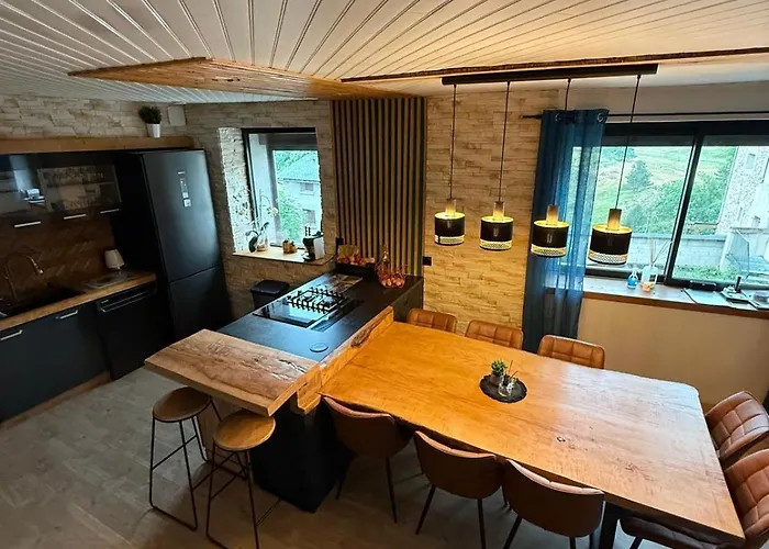 Cosy Maison Familiales Vila